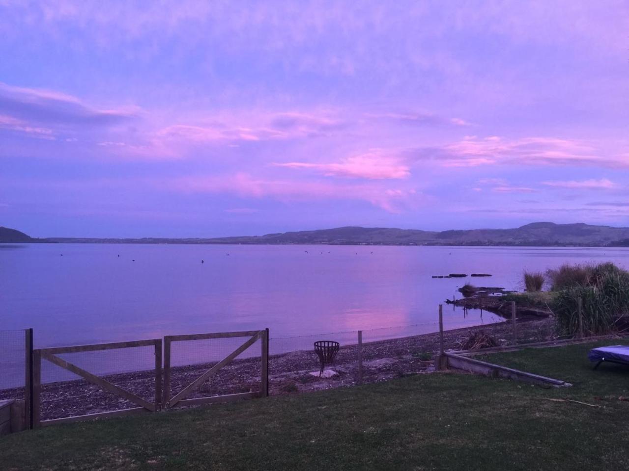 Super Lake Edge Lodge Rotorua Exterior foto